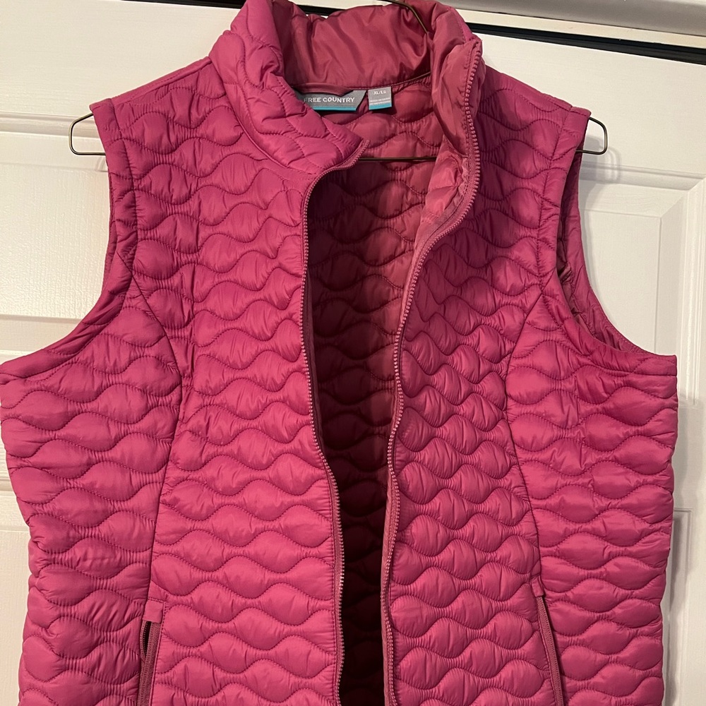 Free Country lightweight vest